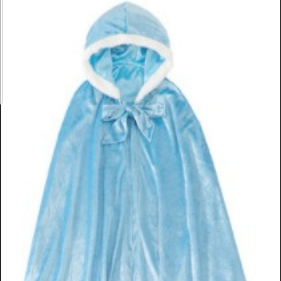 Blue cape - Picture 2 of 2